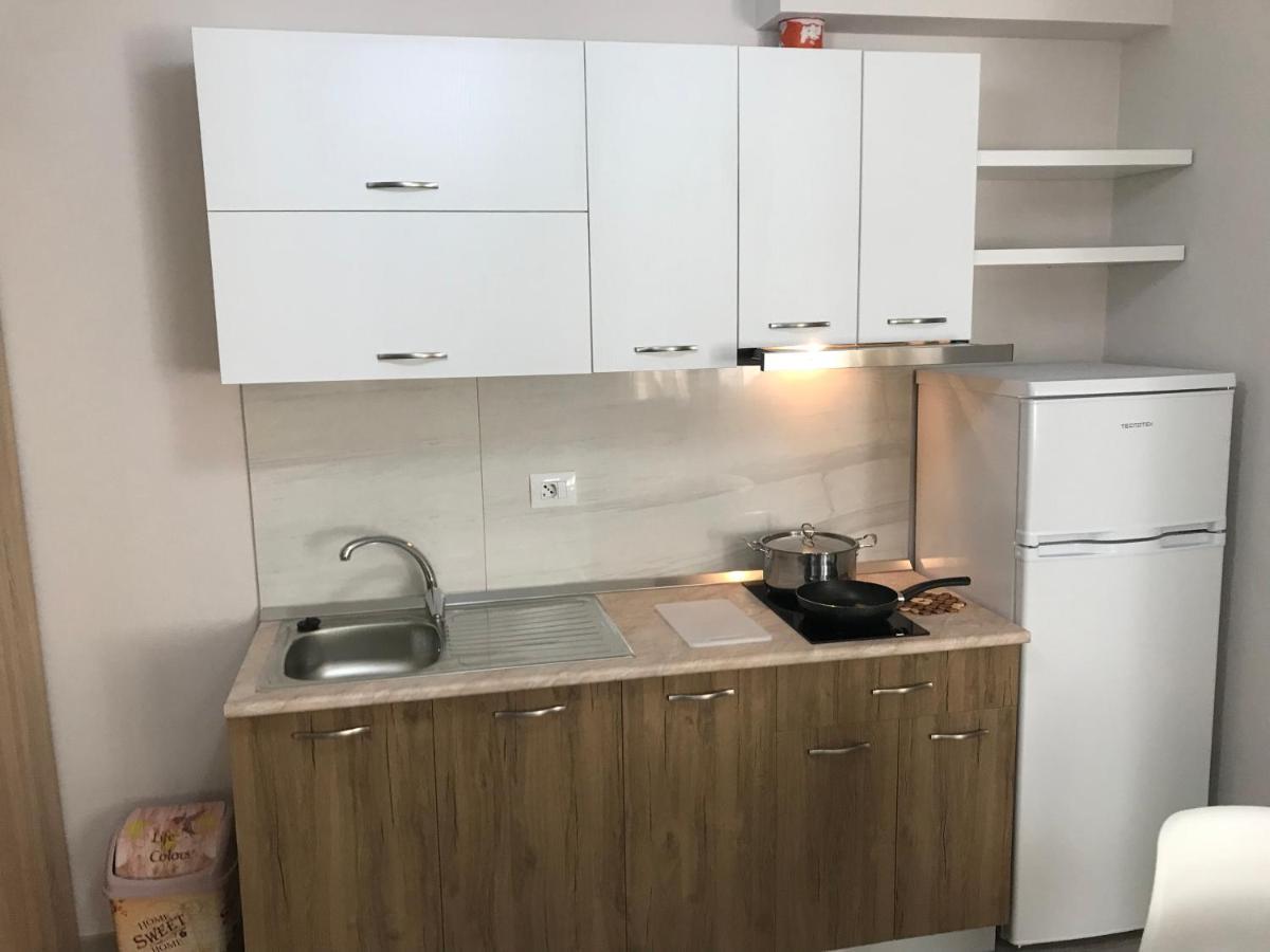 Apartamente Oslo Vlorë Buitenkant foto