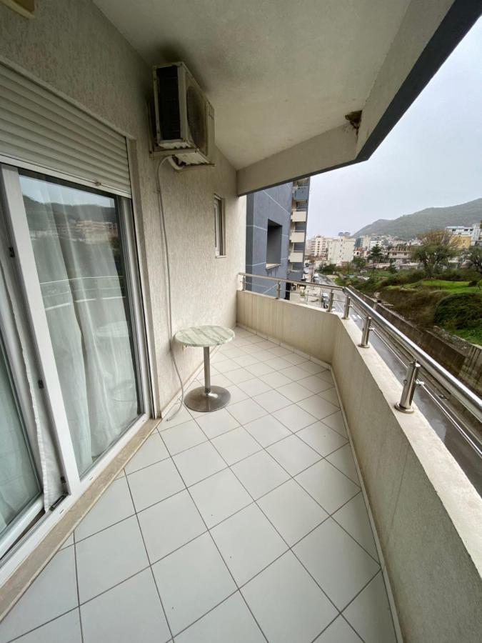 Apartamente Oslo Vlorë Buitenkant foto