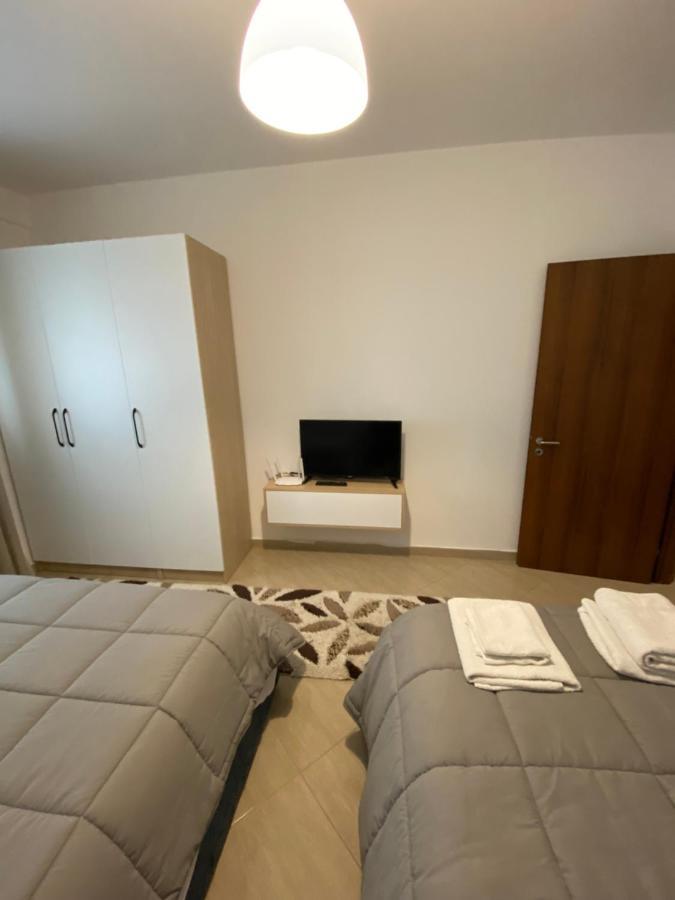 Apartamente Oslo Vlorë Buitenkant foto