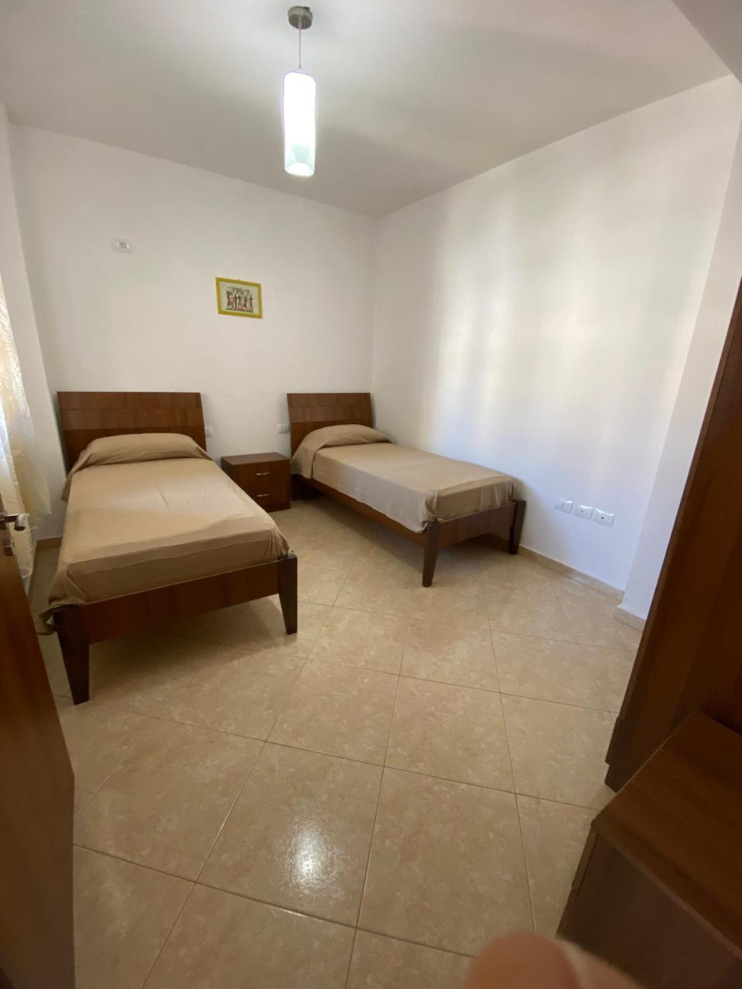 Apartamente Oslo Vlorë Buitenkant foto