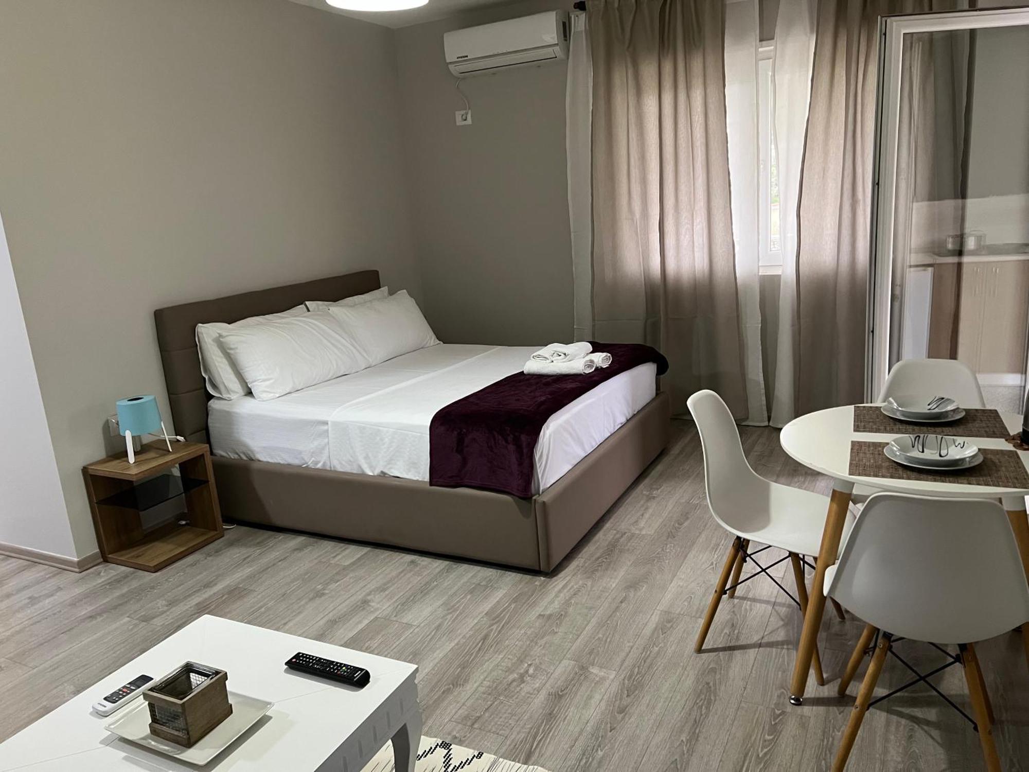 Apartamente Oslo Vlorë Buitenkant foto