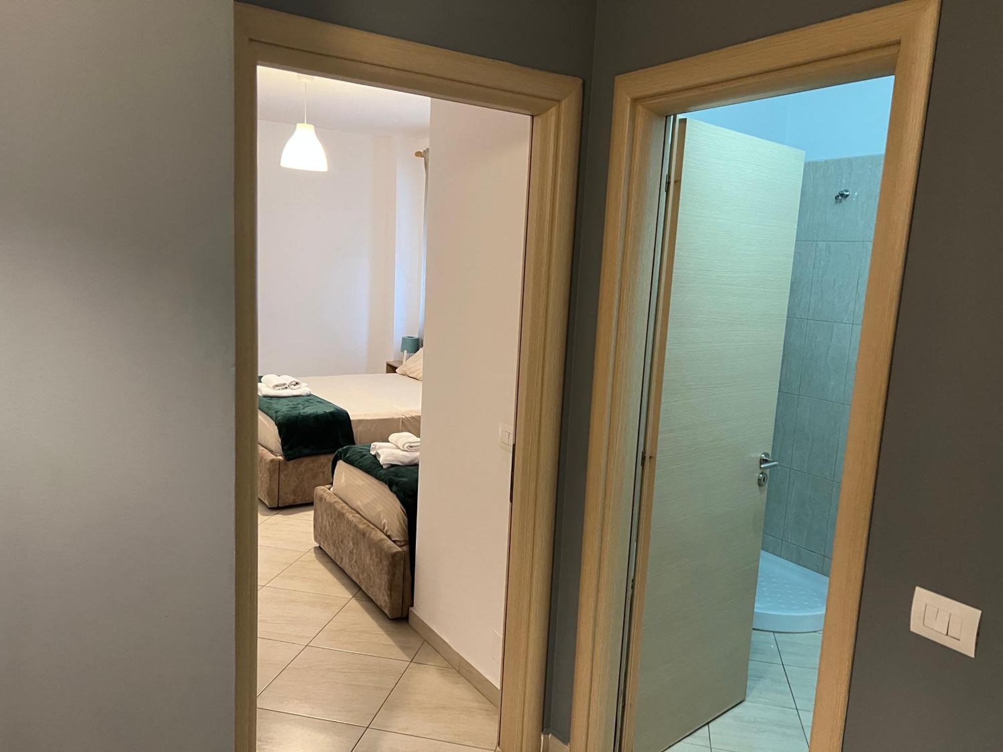 Apartamente Oslo Vlorë Buitenkant foto